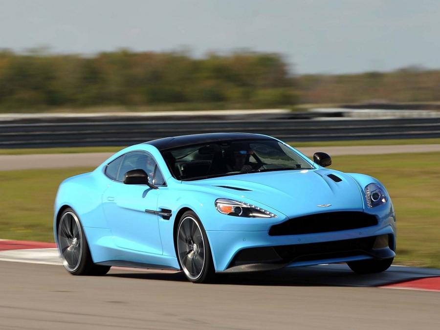  Aston Martin Vanquish 2012 года  (NA) (фото 172 из 182)